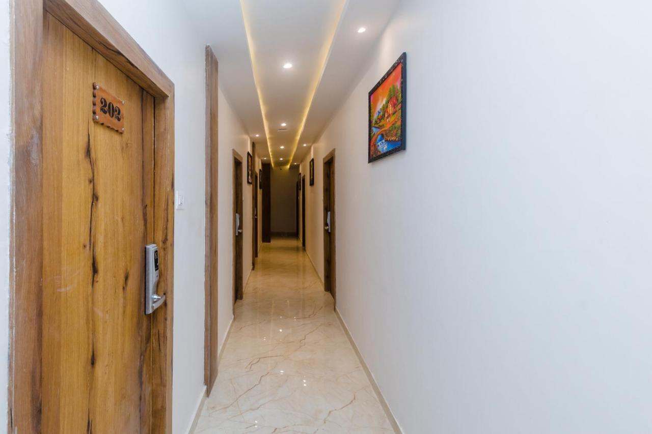 מומביי Hotel Riva International Goregaon- Near Nesco מראה חיצוני תמונה