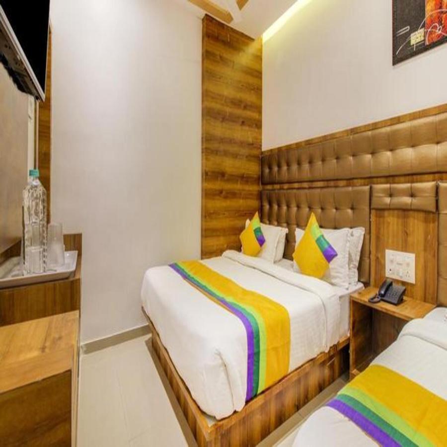 מומביי Hotel Riva International Goregaon- Near Nesco מראה חיצוני תמונה