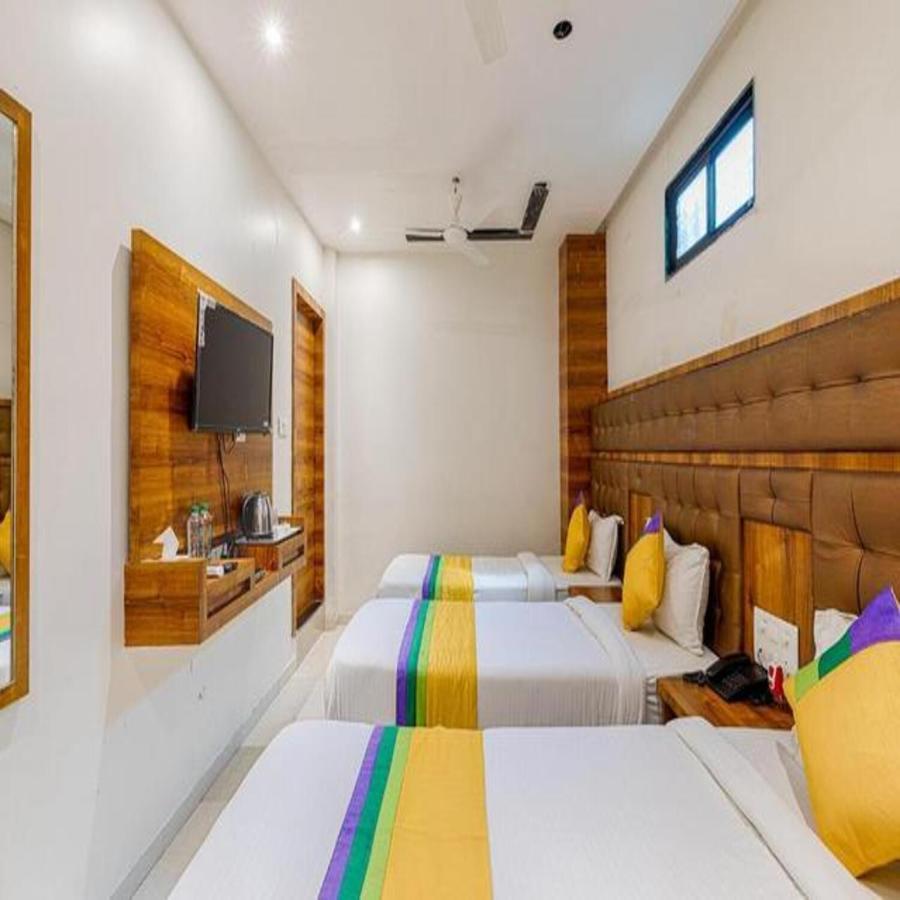 מומביי Hotel Riva International Goregaon- Near Nesco מראה חיצוני תמונה