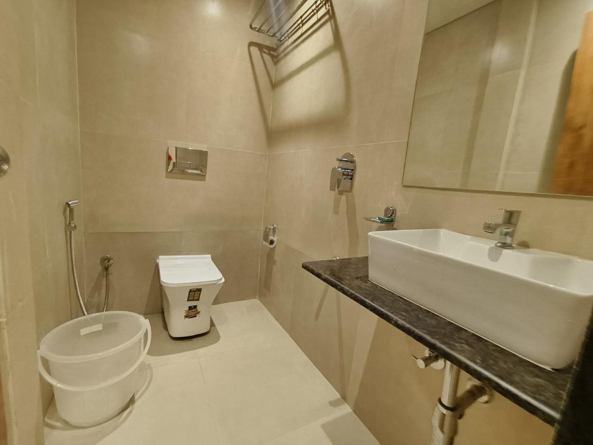 מומביי Hotel Riva International Goregaon- Near Nesco מראה חיצוני תמונה